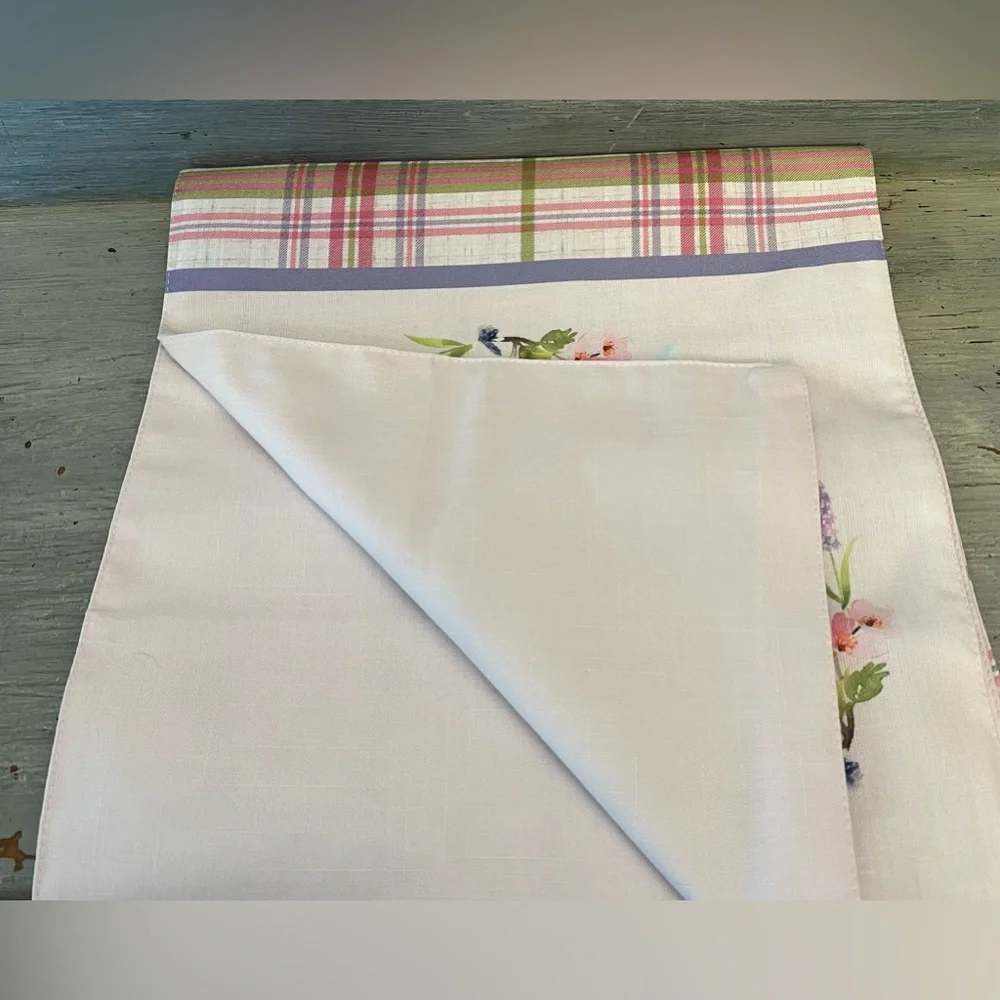 Linen Spring Easter Bunny Rabbit Flower‎ Table Runner Pink/Green Purple Plaid GC